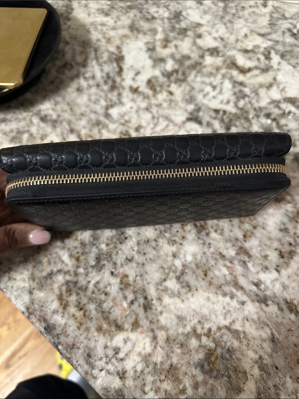 Gucci Black Embossed GG Leather Wallet. PREOWNED. - Picture 5 of 15